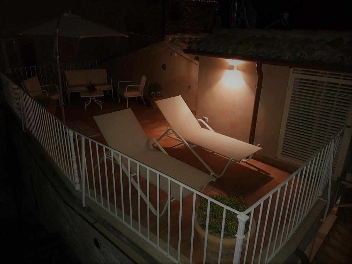 Portica10 Bed & Breakfast Assisi Bagian luar foto