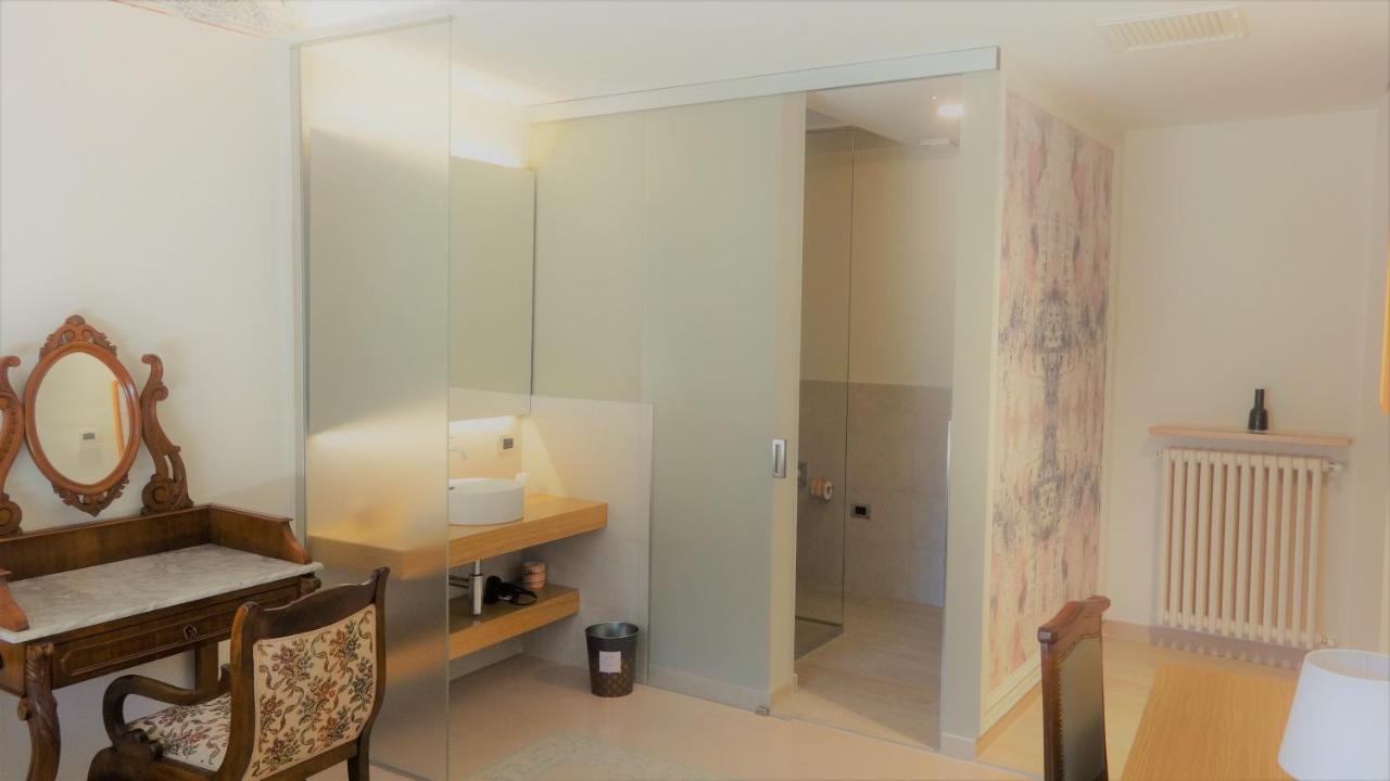 Portica10 Bed & Breakfast Assisi Bagian luar foto