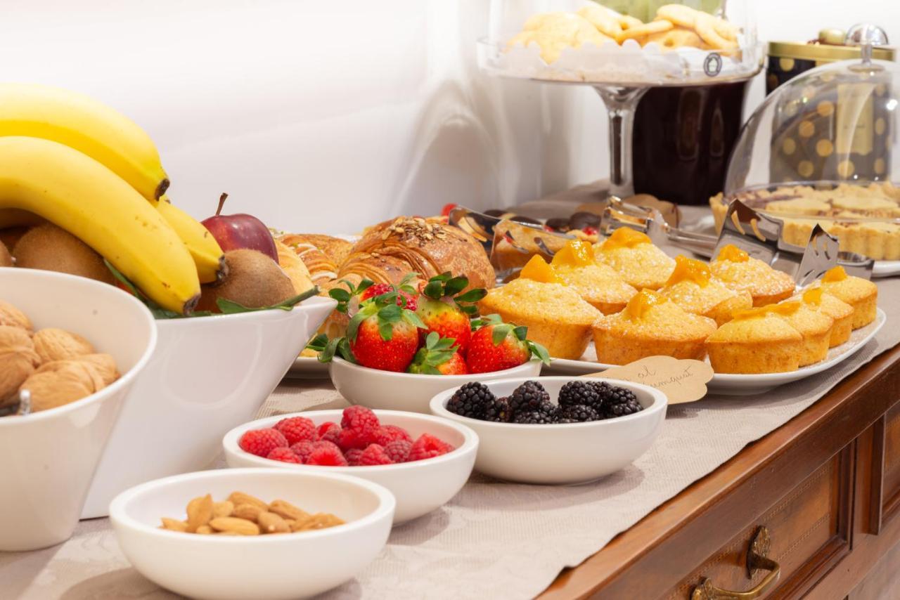 Portica10 Bed & Breakfast Assisi Bagian luar foto