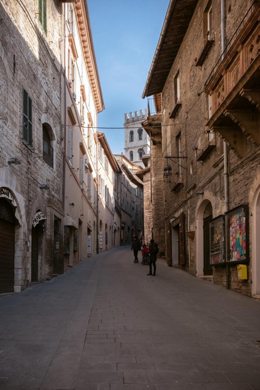 Portica10 Bed & Breakfast Assisi Bagian luar foto