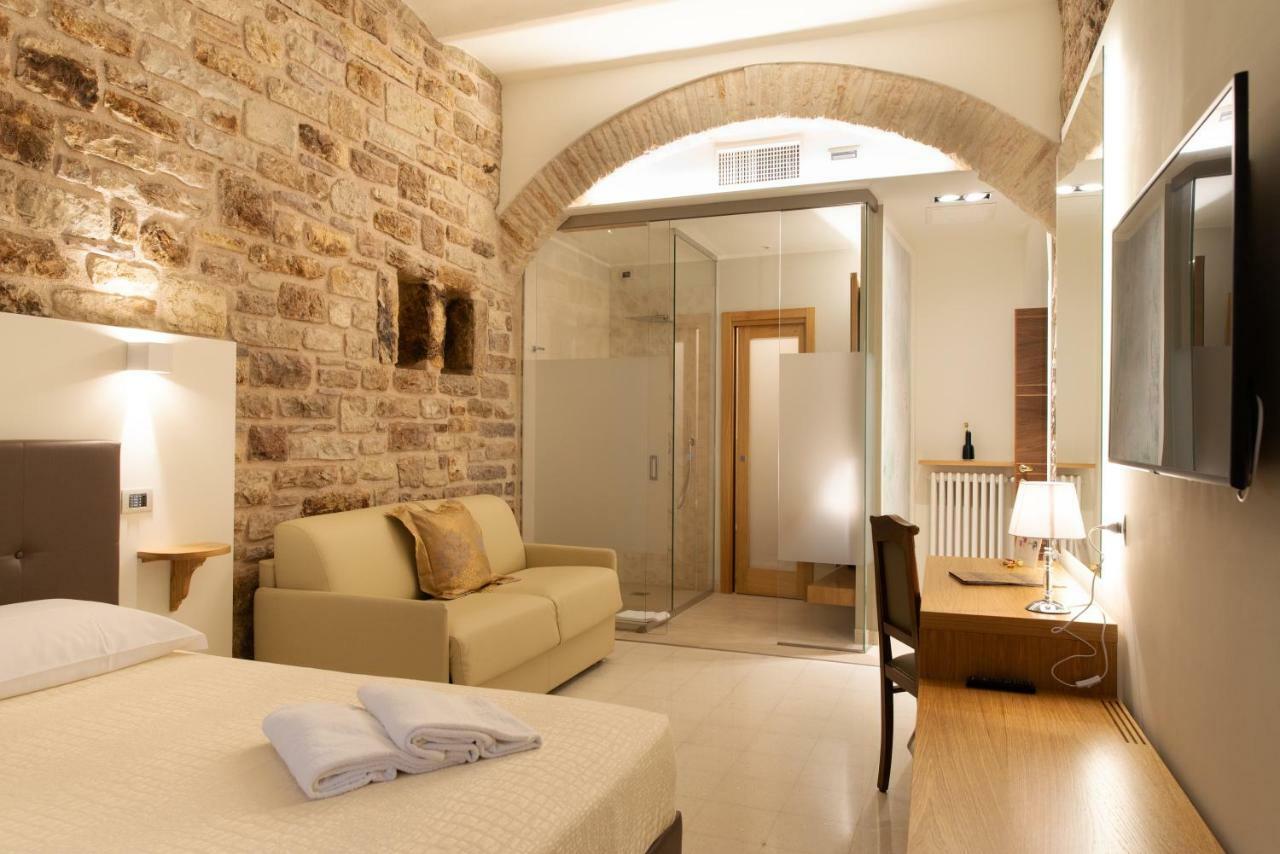 Portica10 Bed & Breakfast Assisi Bagian luar foto